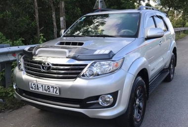 Xe 7 chỗ FORTUNER